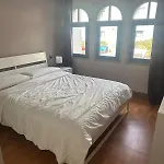 Апартаменти Exclusive Penthouse Адехе
