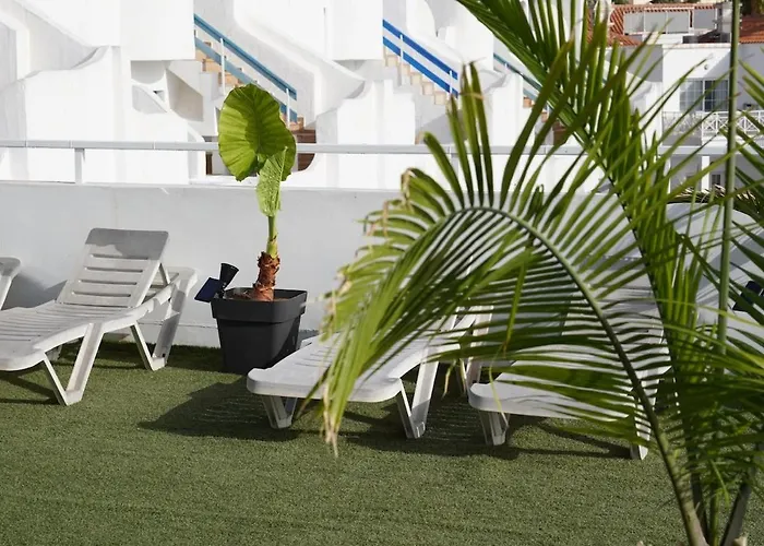 Exclusive Penthouse Адехе