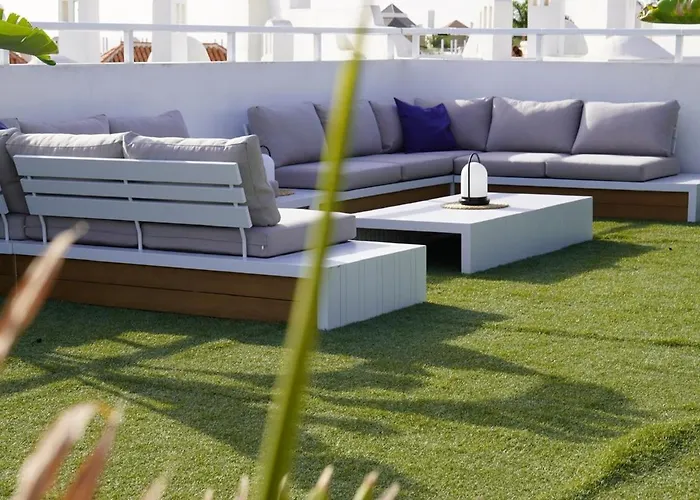 Апартаменти Exclusive Penthouse Адехе