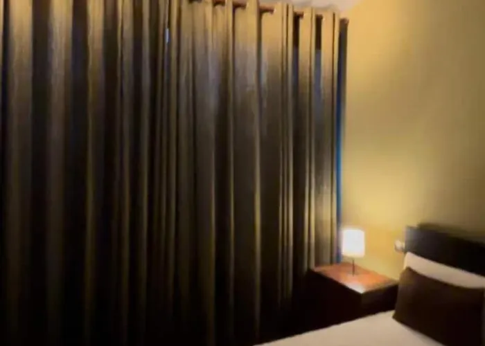 Апартаменти Exclusive Penthouse Адехе