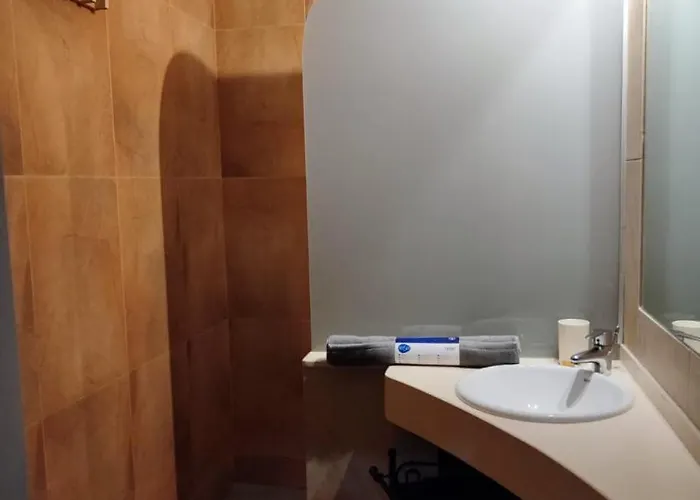 Exclusive Penthouse Апартаменти Адехе